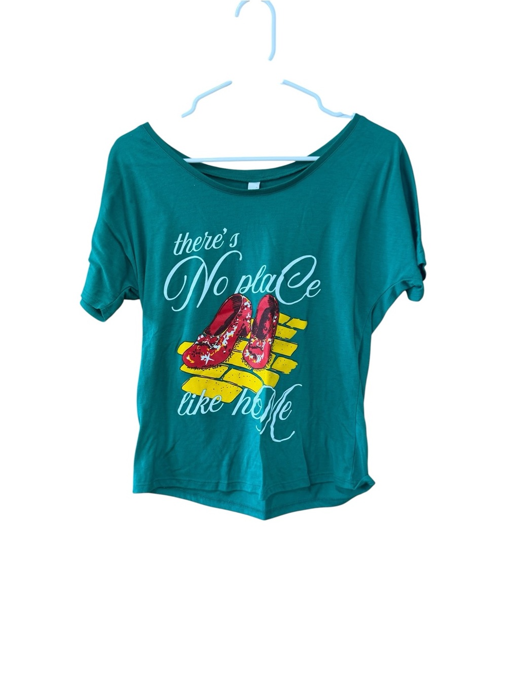 Bella Green Short Sleeve Graphic Tee with Red & Yellow Print Wizard of Oz